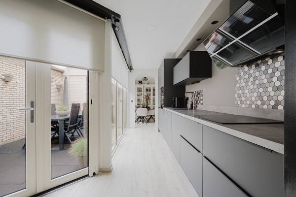 Medium property photo - Roosje Vosstraat 10, 3207 SK Spijkenisse